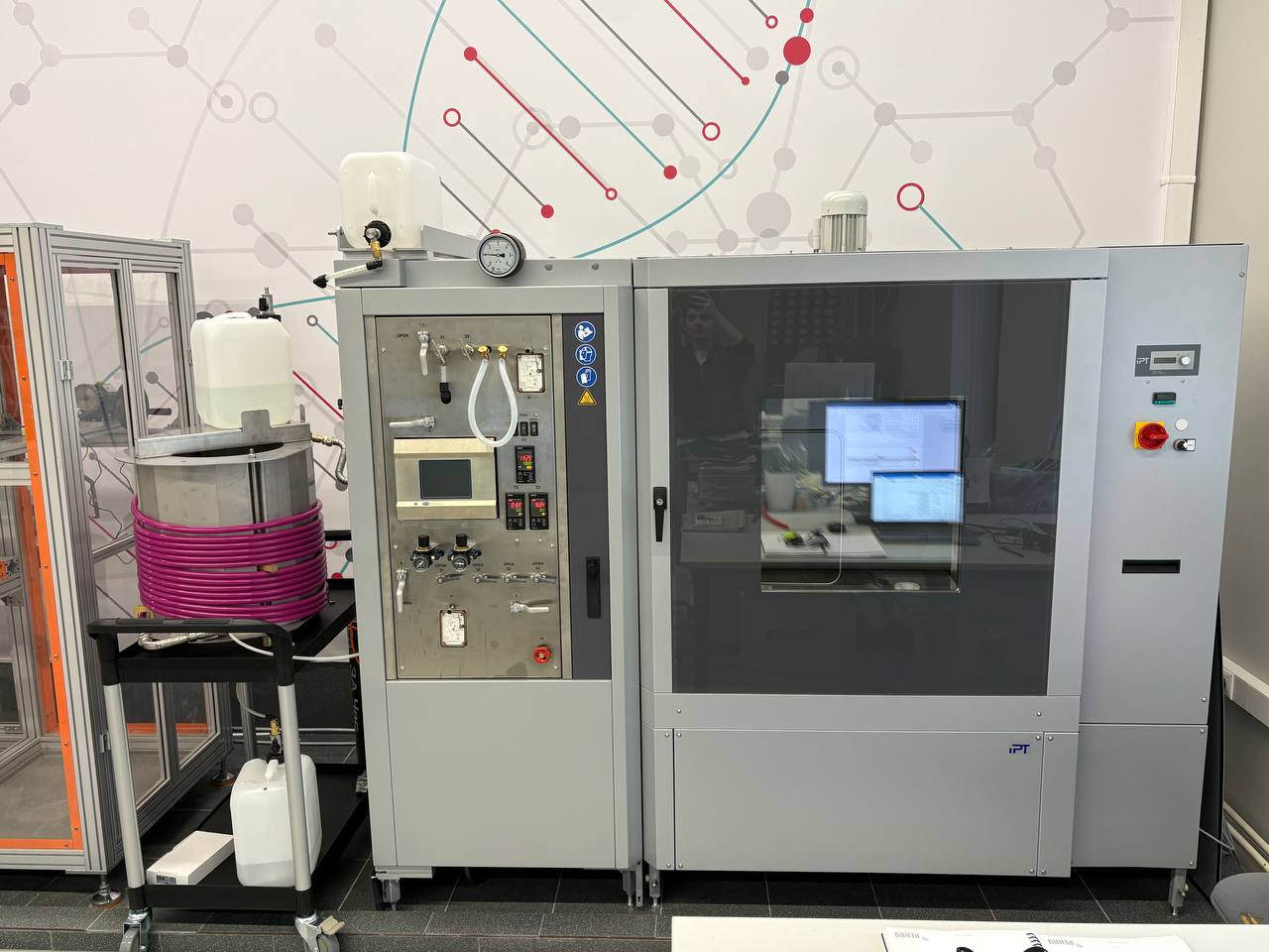 Проверка труб в лаборатории